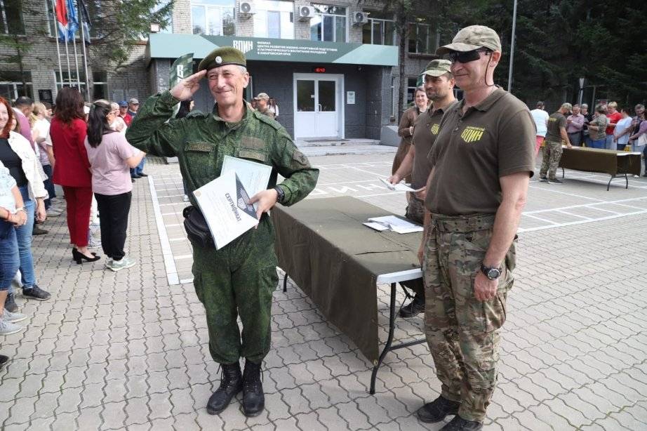 Основы безопасности и защиты Родины будут изучать школьники Хабаровского края в новом учебном году5