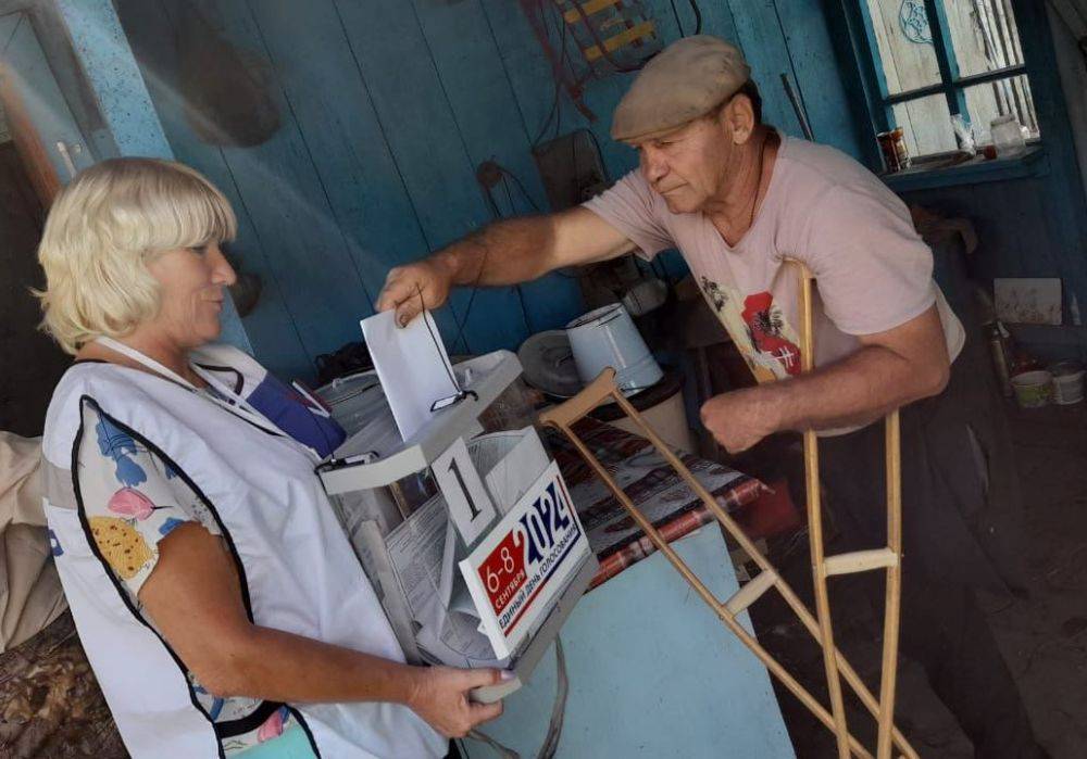 Напоминаем избирателям о возможности проголосовать дома!