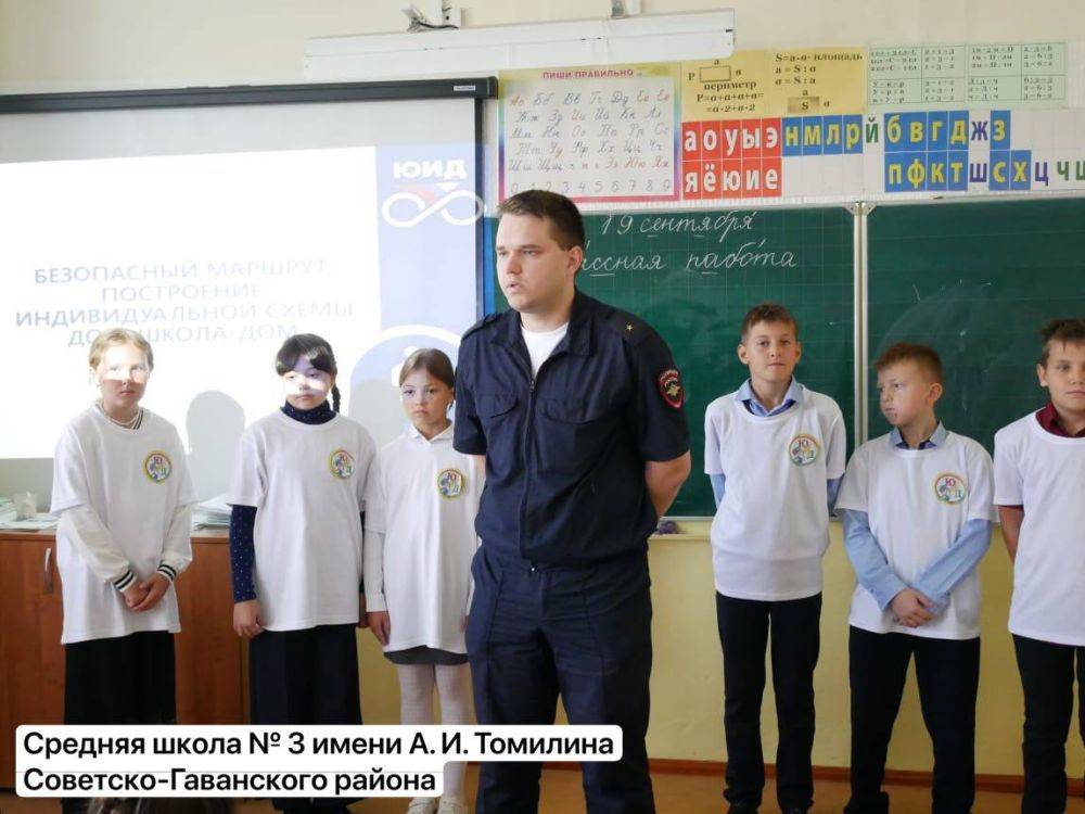 Сотрудники Госавтоинспекции Советско-Гаванского района провели профилактические беседы