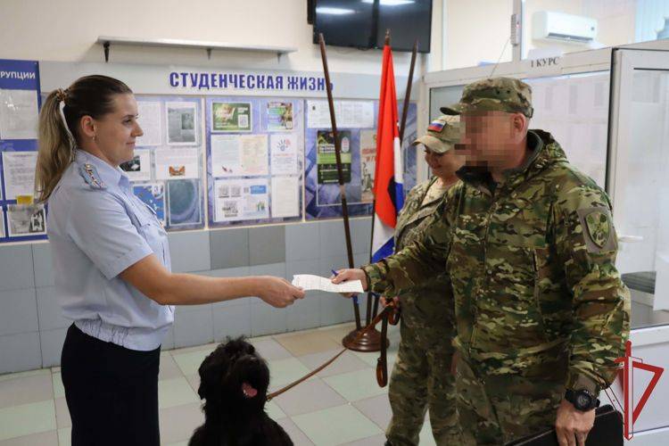 В Хабаровском крае Росгвардия обеспечивает безопасность при проведении Единого дня голосования