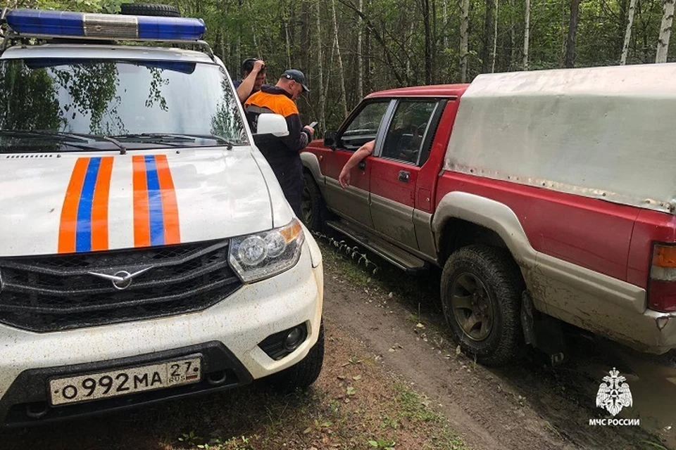 Собака и сирена помогли спасти грибников в Хабаровском крае0