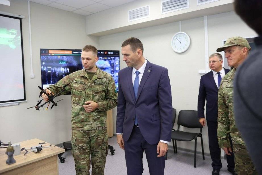 В Хабаровске прошла торжественная линейка в Центре развития военно-спортивной подготовки3