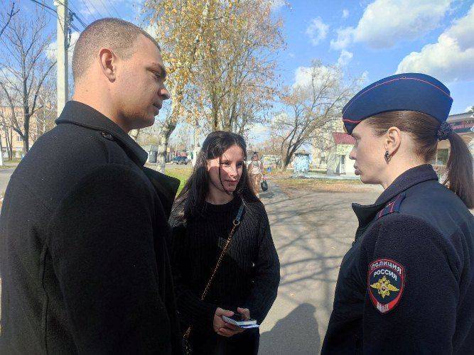 В г. Вяземский сотрудники полиции провели профориентационное мероприятие «Выбор профессии – это важно»