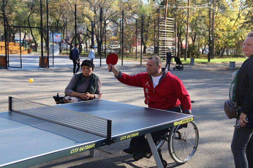 Спортивную площадку для людей с ОВЗ оборудовали в центре Хабаровска