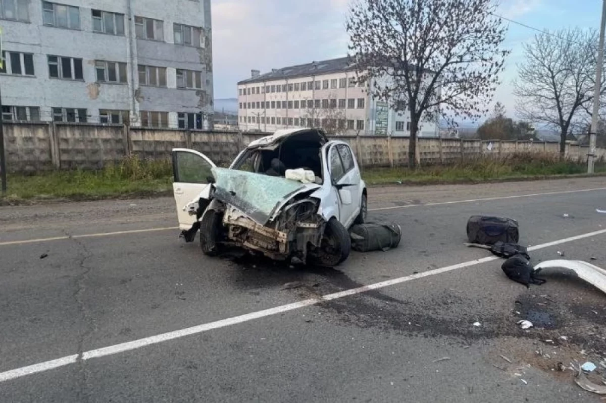 В Хабаровском крае погибла женщина в жутком ДТП с КамАЗом, двое пострадали0