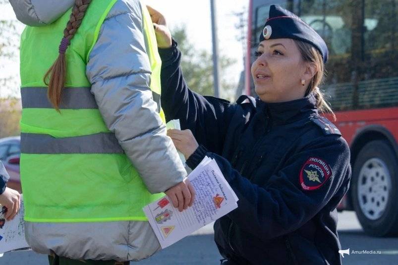 Акция &quotПисьмо водителю&quot состоялась в школе Хабаровска Юлия Матреницкая, ИА AmurMedia