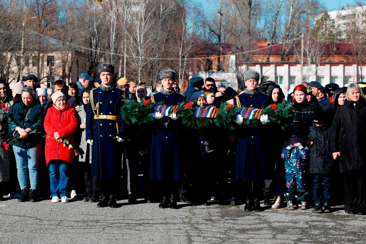 Мемориальный комплекс воинам-разведчикам открыли в Хабаровске10