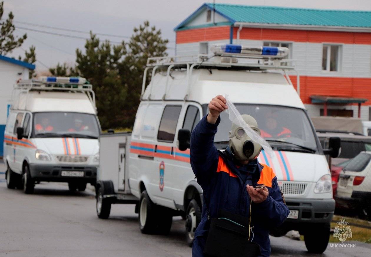 ​Найти, спасти и обезвредить: хабаровские спасатели учились ликвидировать последствия аварии7