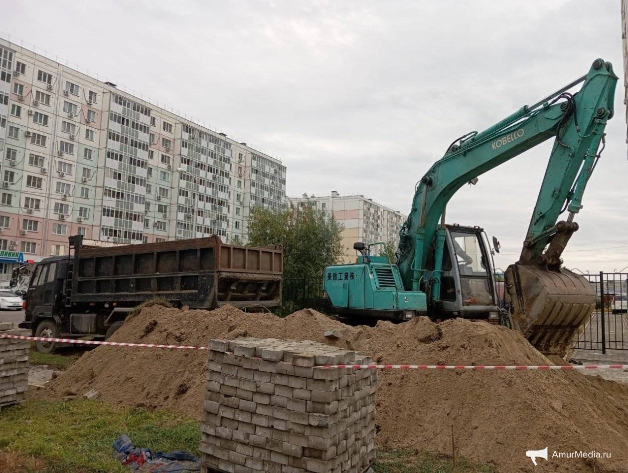 По поручению мэра Хабаровска Сергея Кравчука для густонаселенного микрорайона  строят дополнительную дорогу2