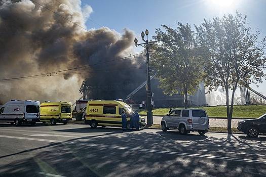 В Хабаровске сформировали оперштаб после пожара в музыкальном театре