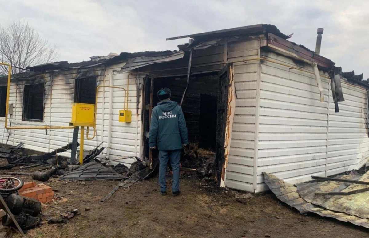 Трое человек за сутки погибли на пожарах в сёлах Хабаровского края0