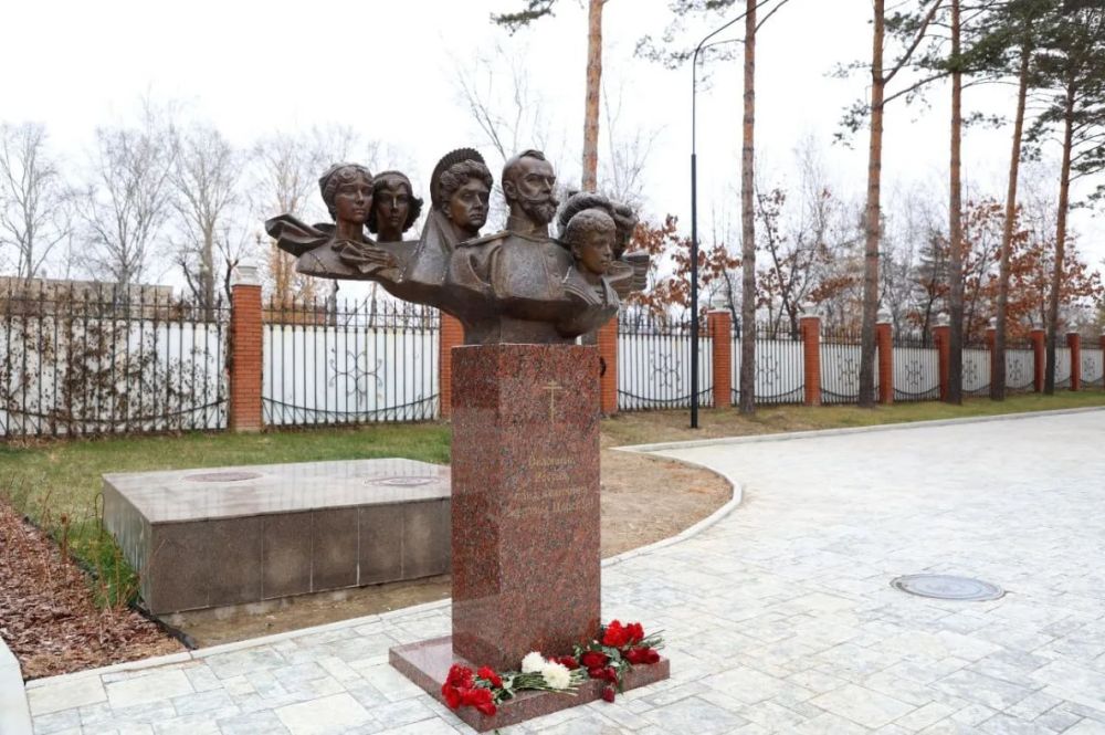 В Хабаровске освятили храм в честь убитой большевиками царской семьи