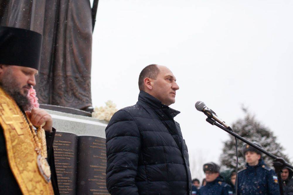 Памятник Владимиру Великому установили в Комсомольске-на-Амуре