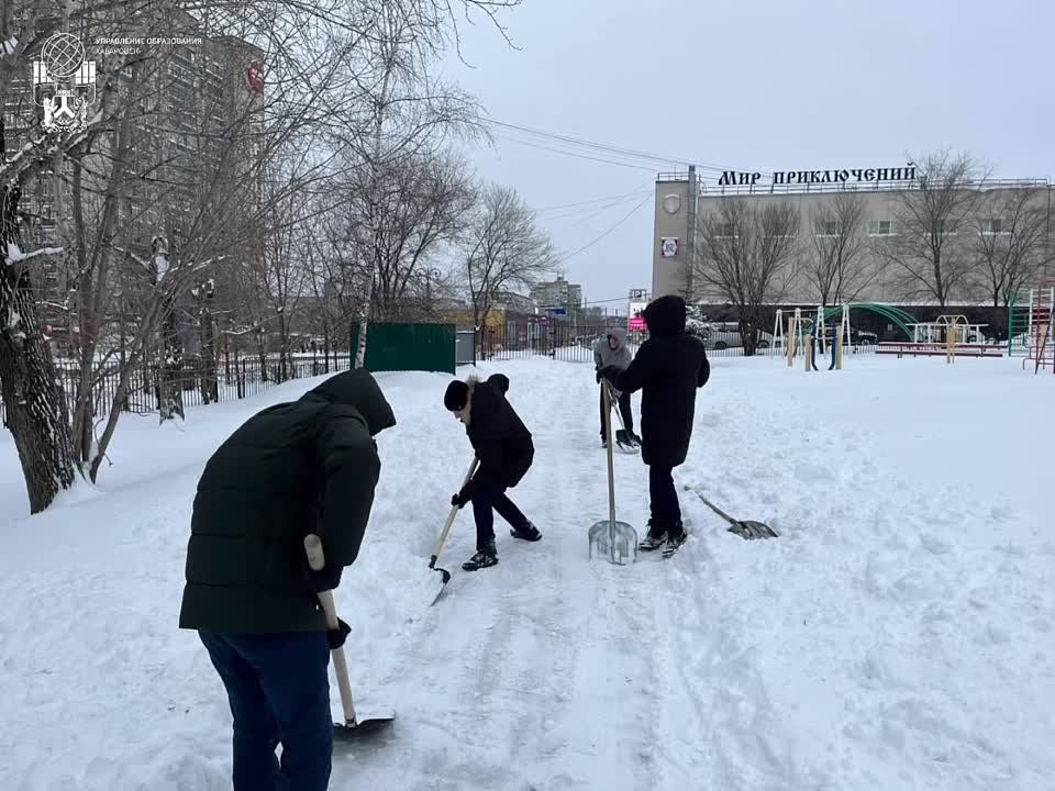 Выпавший снег – не беда, а повод для общего дела!