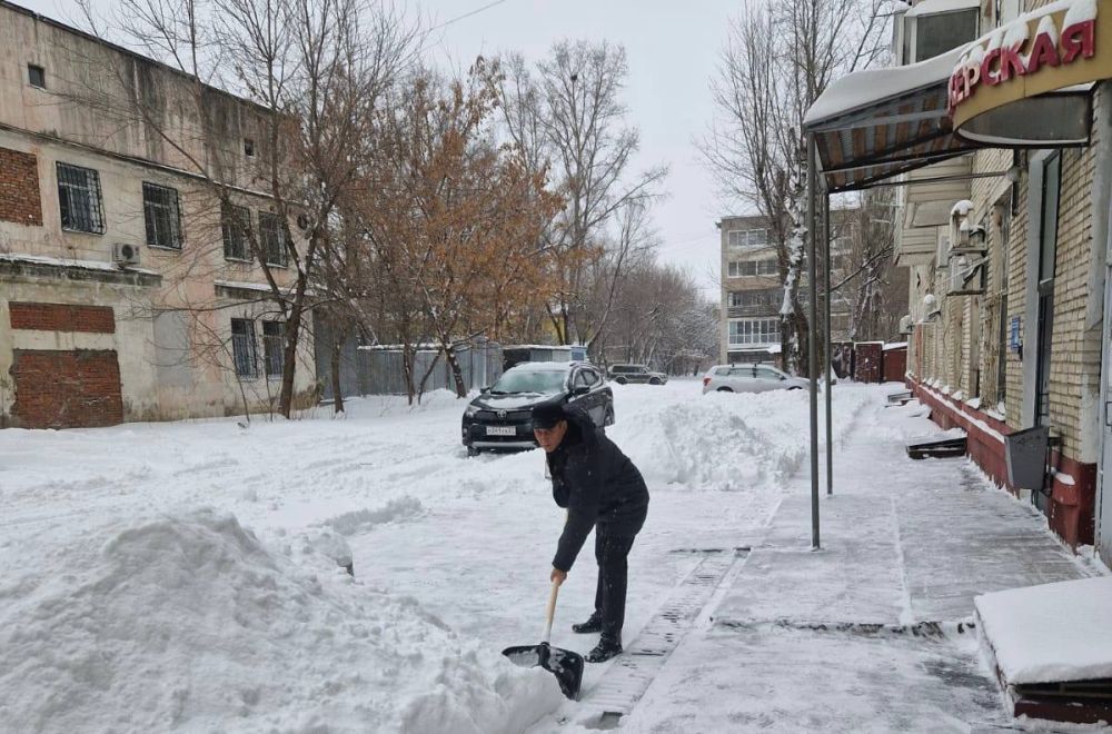 Ликвидация последствий снежного циклона продолжается в Хабаровском крае (данные на 14:00)