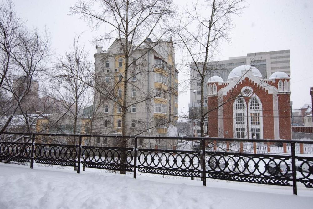 472 единицы общественного транспорта вышло на городские маршруты сегодня утром