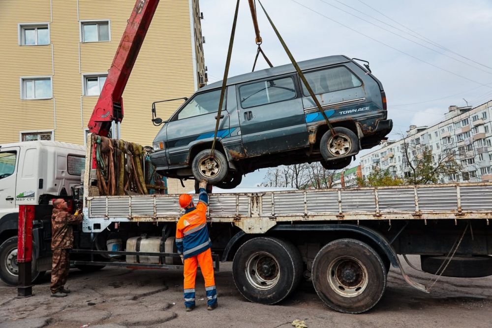 Хабаровчан предупредили о вынужденной эвакуации автомобилей во время расчистки дорог