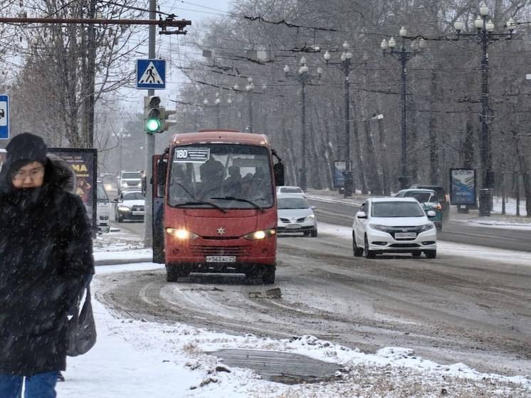 Пять человек получили травмы в ДТП в Хабаровском крае