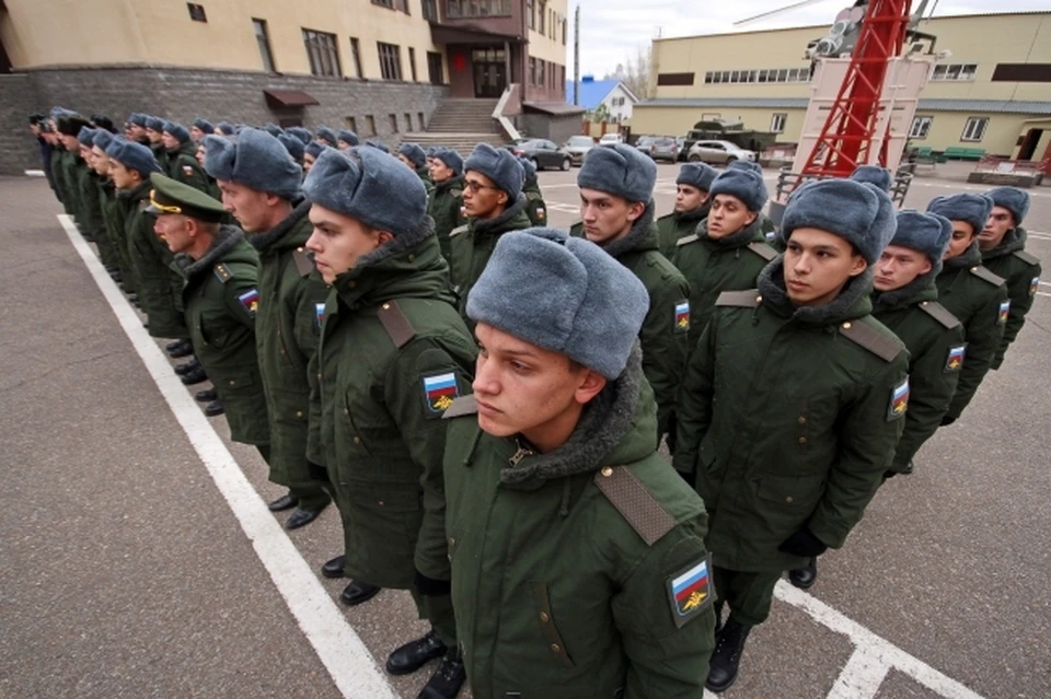 Призывников отправили в воинские части из Хабаровска0