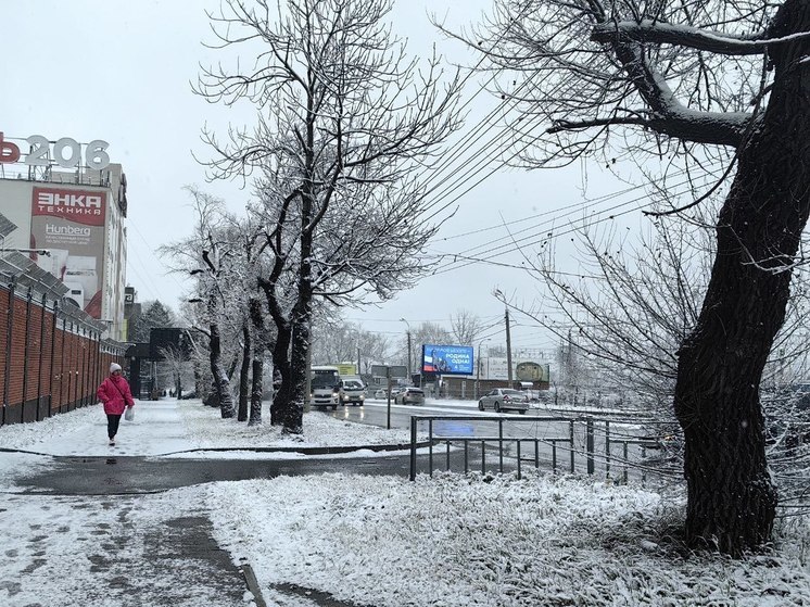 В Хабаровске ищут пострадавшего в ДТП на Ленинградской пешехода