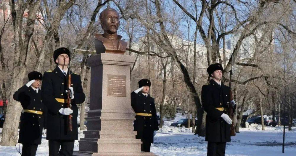 В Хабаровске открыли памятник Дзержинскому