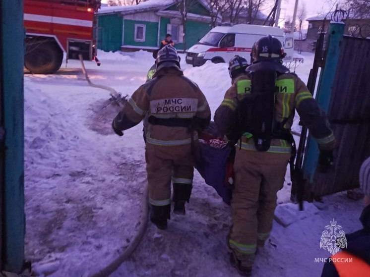 Женщина пострадала на пожаре в Амурской области