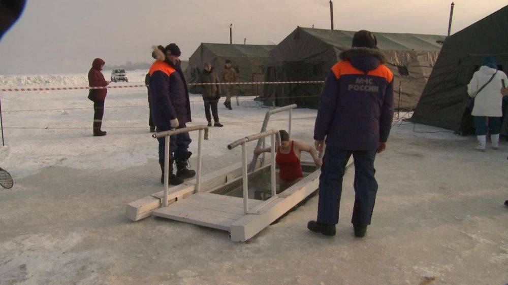 Крещенские купания прошли в Хабаровске