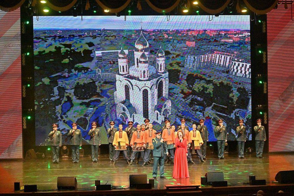 В Городском Дворце культуры состоялся гала-концерт городского фестиваля-конкурса патриотической песни «Солдатский конверт»