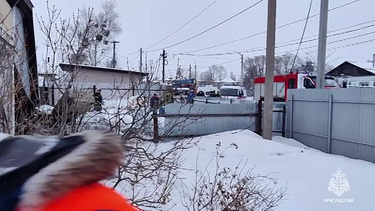 Видео работы подразделений на месте обрушения конструкций жилого дома в селе Благодатное