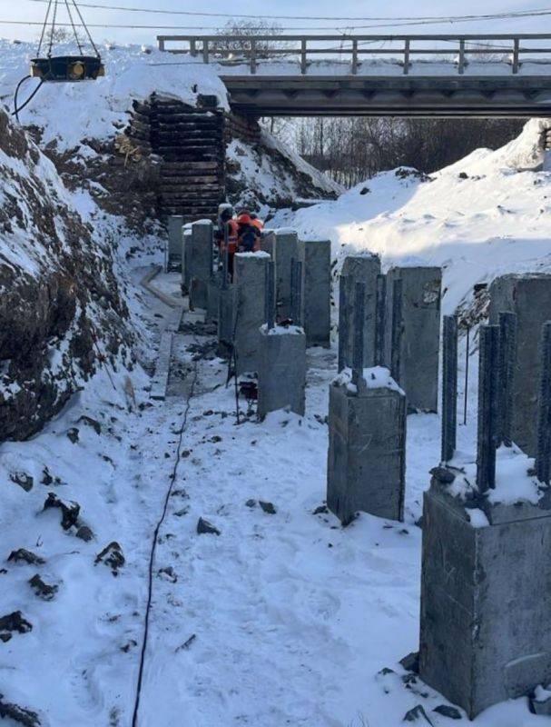 Стартовал ремонт моста через реку Половинка в Николаевском районе