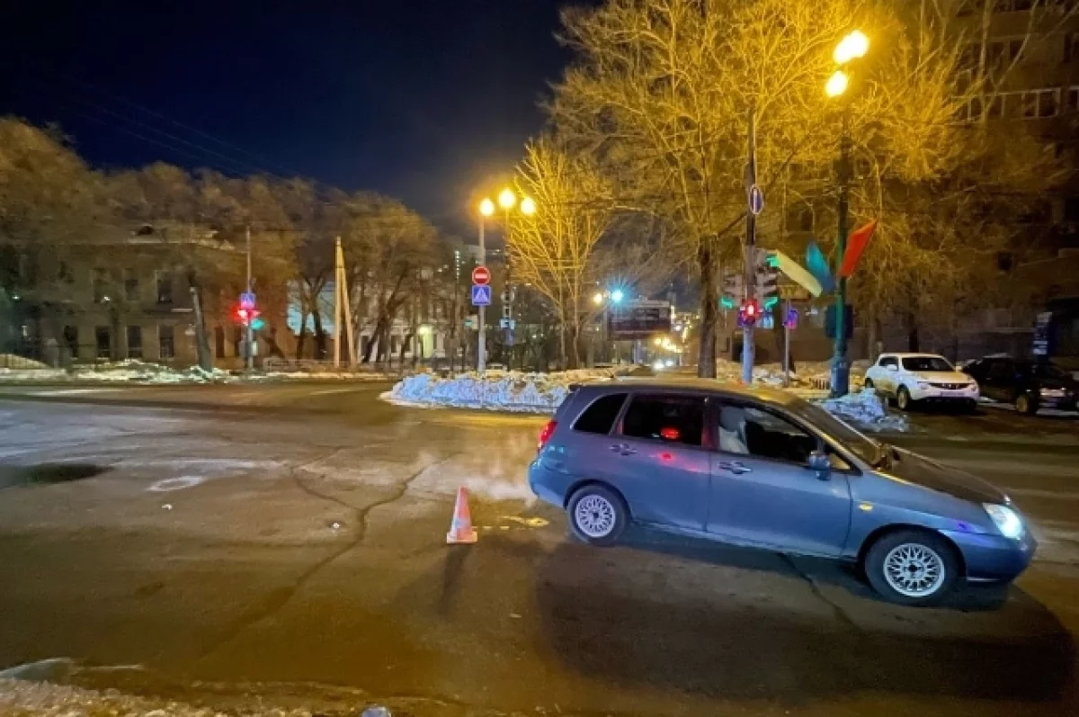 В Хабаровске на «зебре», на зелёный свет, сбили женщину0