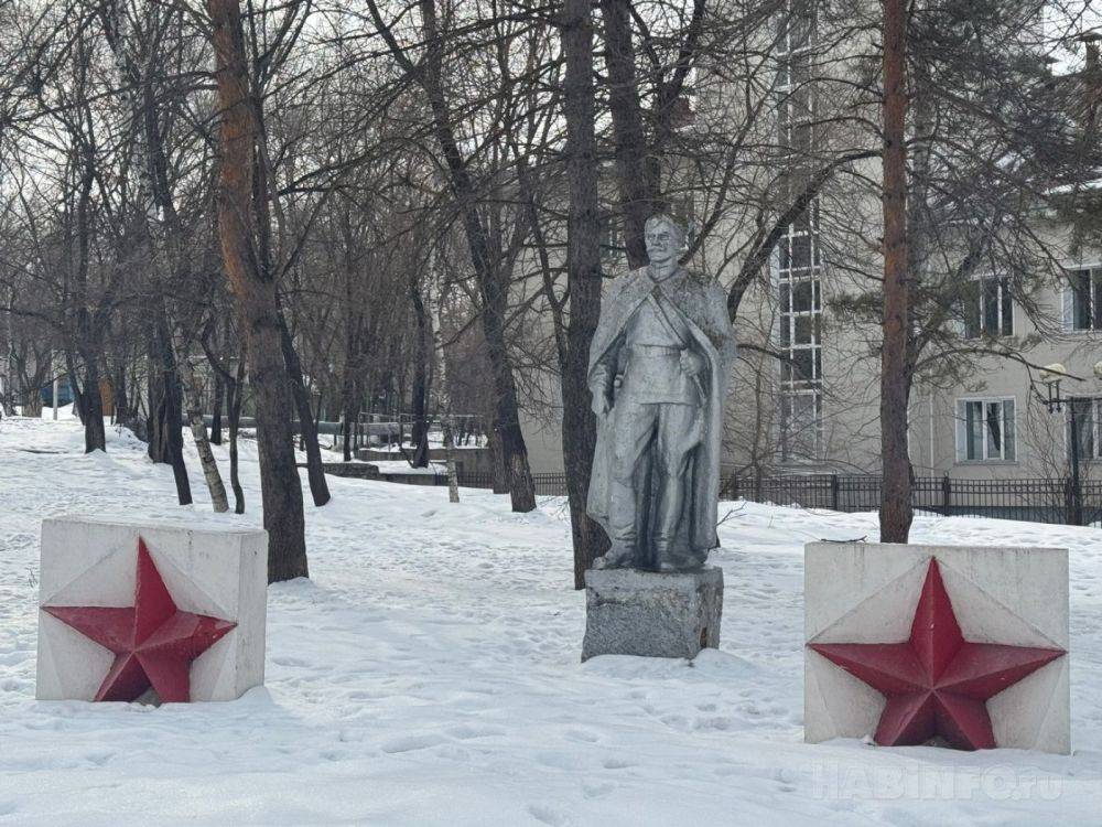 Зима не хочет покидать Хабаровск