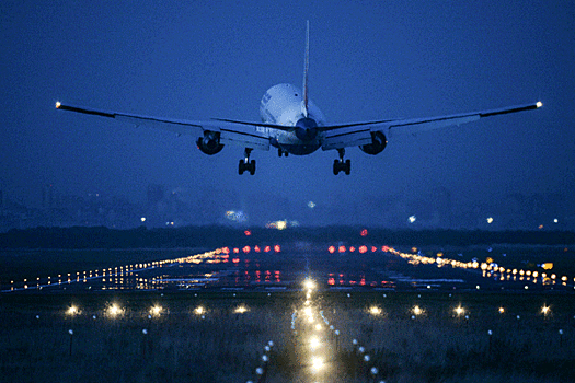 Летевший в Москву таджикский Boeing-737 аварийно сел в Казахстане