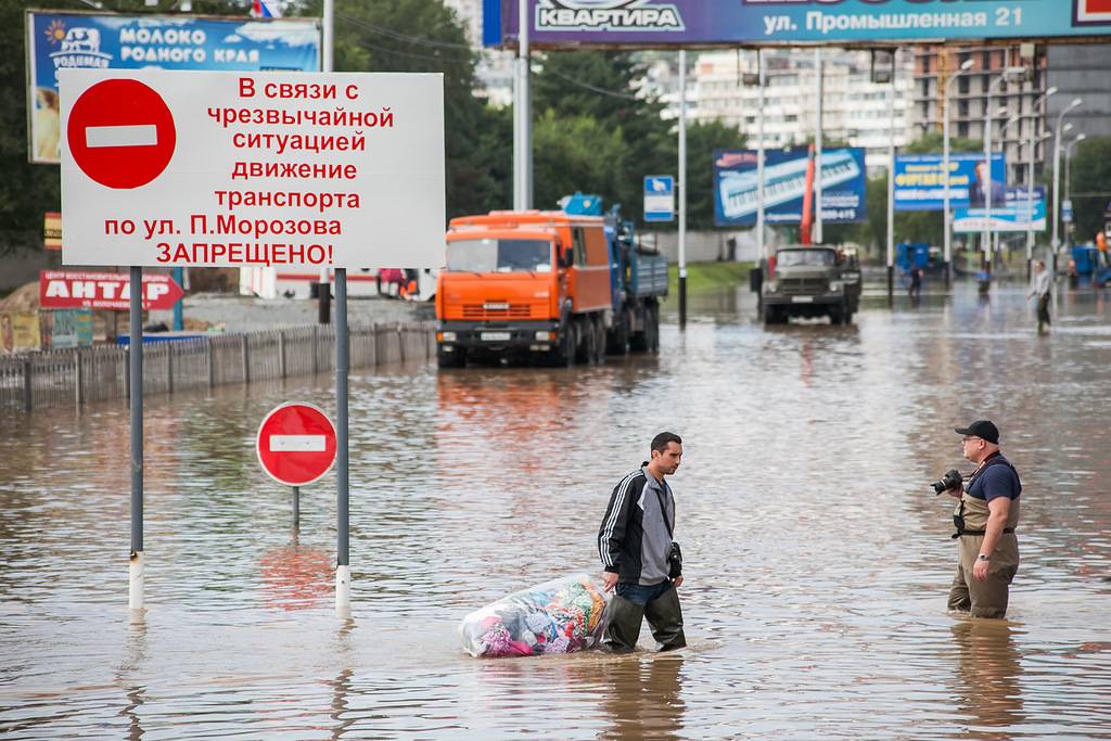 Жильцы домов, построенных после паводка на Амуре, обратились в СК